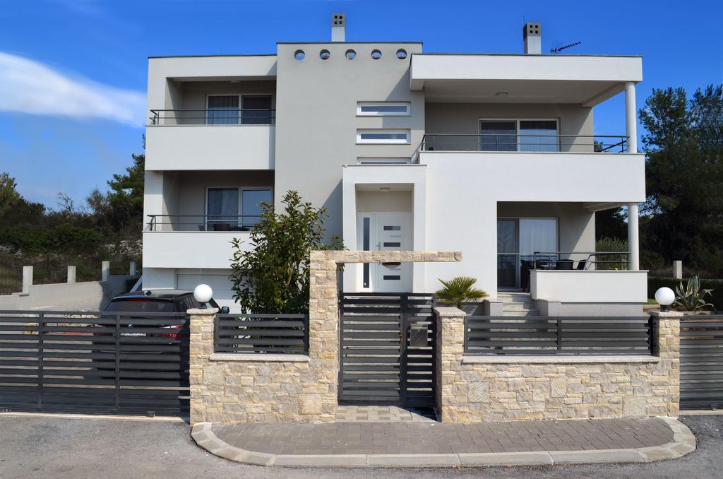 Miocic Apartma *