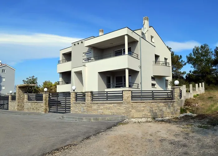 Apartments Miocic